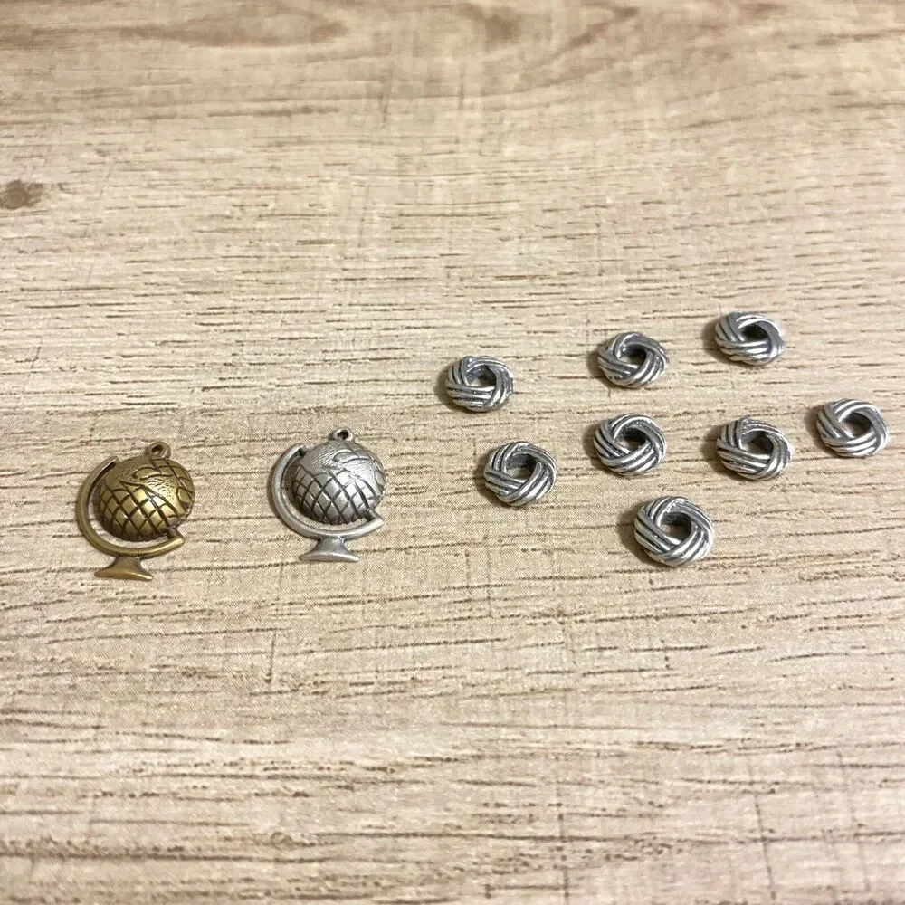 Lot Charms Steampunk Industrial Keys Gears Locks Antiqued Metal Jewelry Crafting